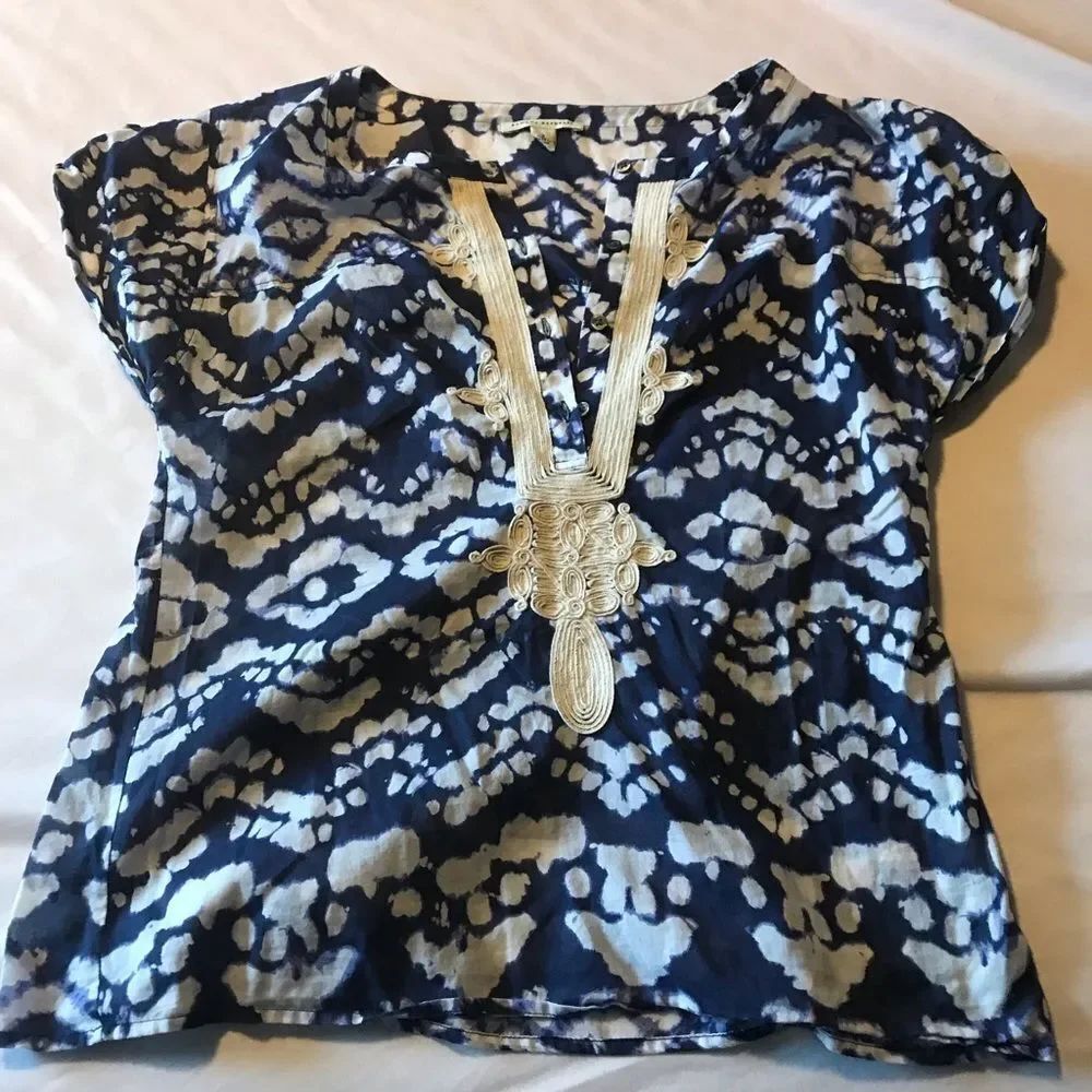 Banana Republic Blue Sheer Blouse sz. S
